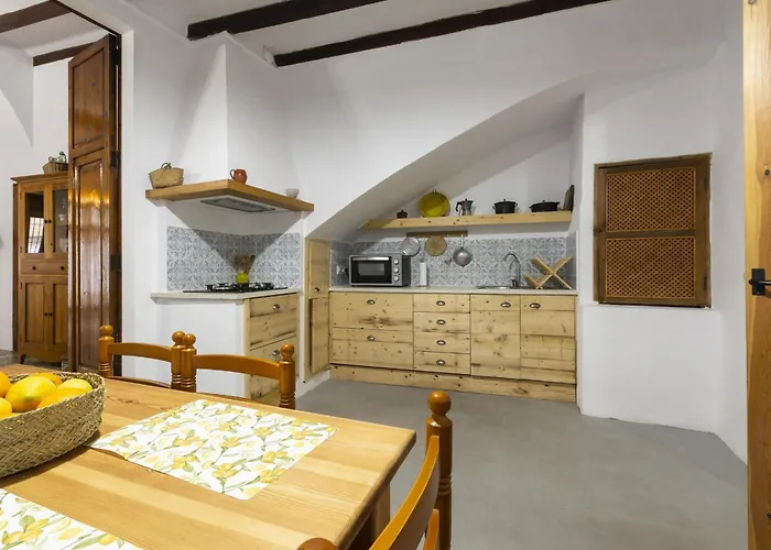 Chalet Casc Antic Javea