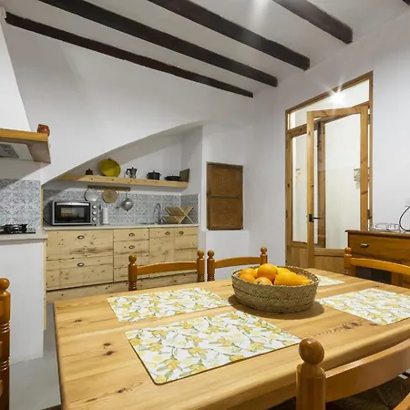 Casc Antic Chalet *